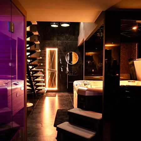 Douceur Du Charme - Love-Room A Charmes Entre Epinal Et Nancy Exterior foto